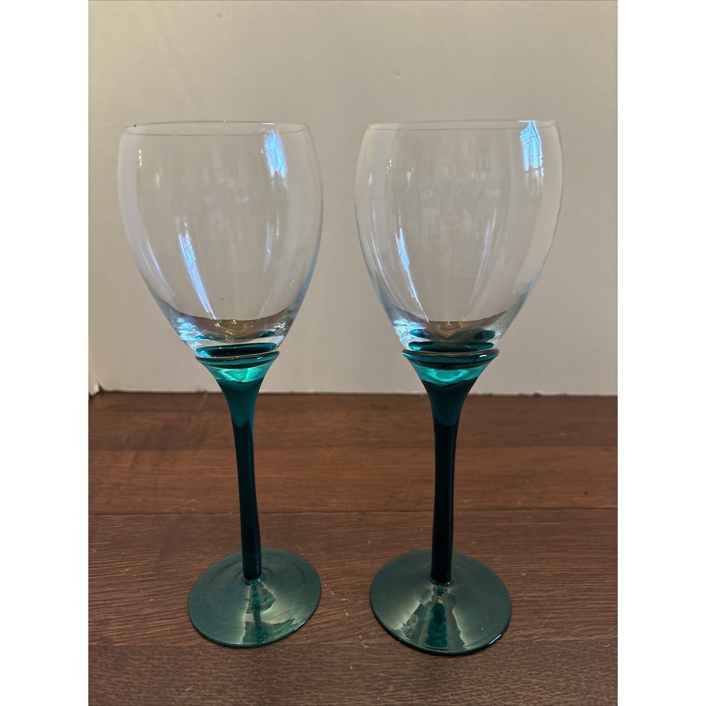 Handblown Art Glass Swirl Green Stem Tulip Shape Wine Glasses Set of‎ 2